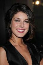 Shenae Grimes