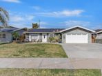 7141 Betty Dr, Huntington Beach CA 92647