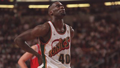 Shawn Kemp Confirms Wild & Embarrassing Larry Bird Story