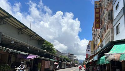 暑假旅遊旺季 台東觀光夜市增1天營業日