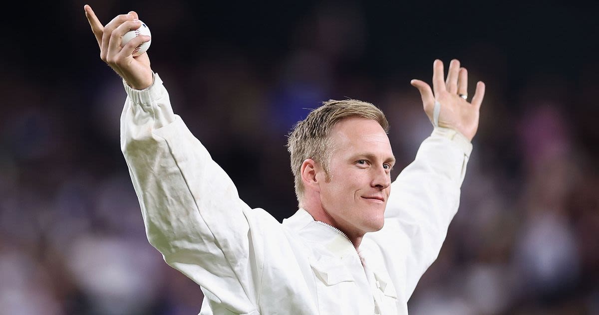 Hot Dad Saves Baseball Game From Bee Infestation