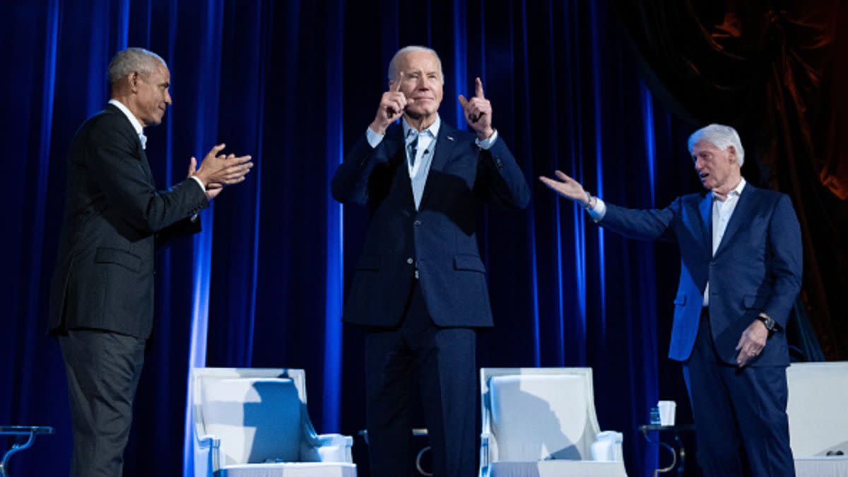 Obama, Clinton excuse Biden's debate performance to fend off Democratic meltdown: ‘Bad debate nights happen'