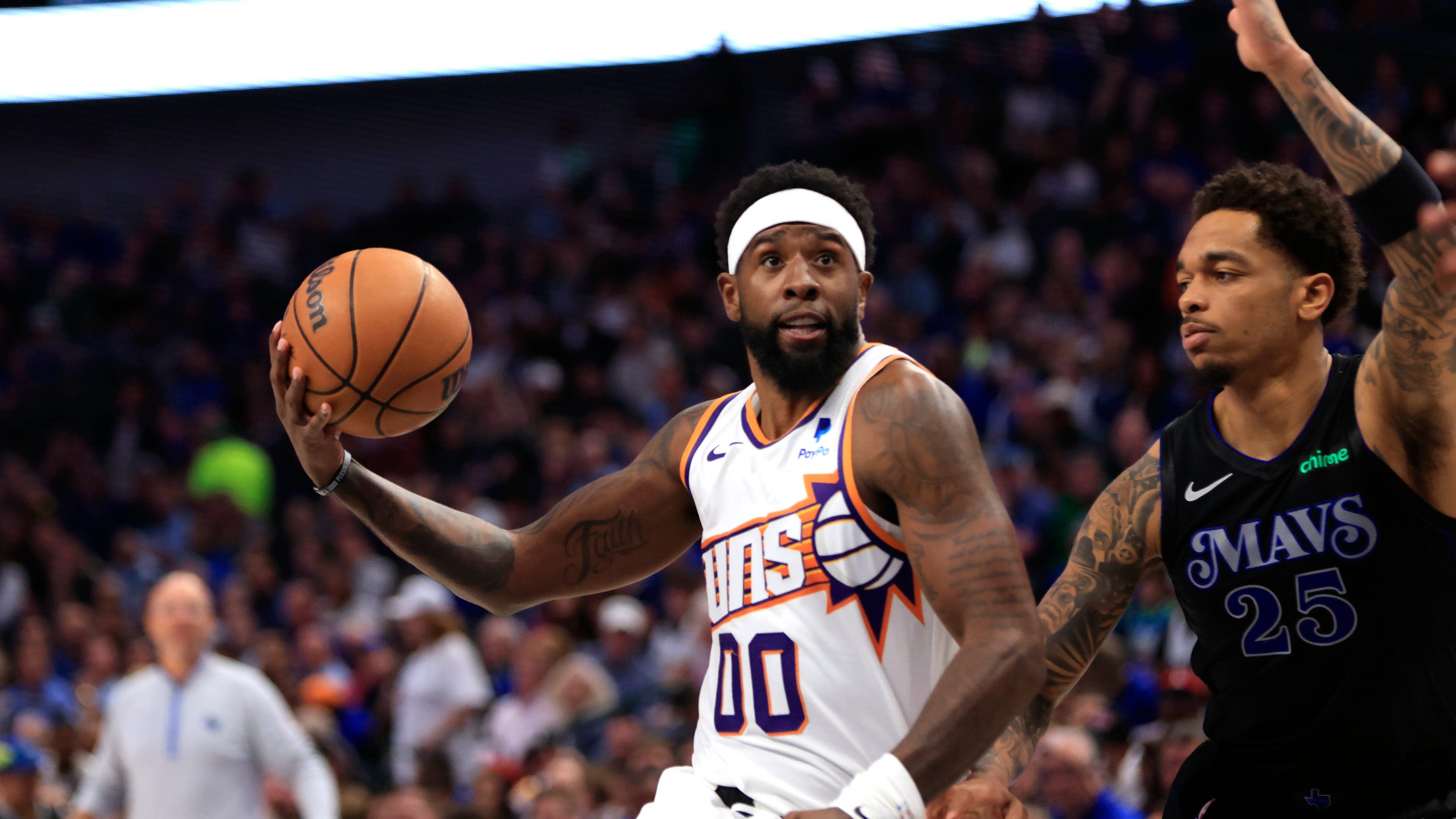 Royce O'Neale priority for Phoenix Suns to bring back with limited roster flexibility