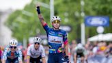 RideLondon Classique: Lorena Wiebes wins stage hat trick and GC in London