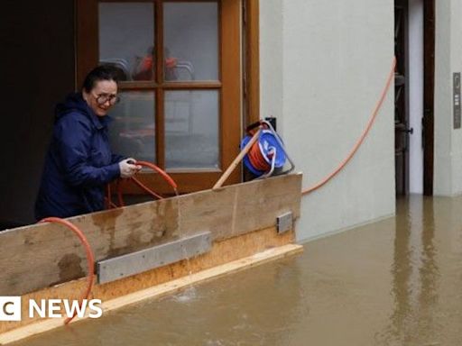 Germany's deadly floods spread along Danube