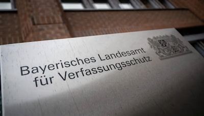 Innenminister : Herrmann: Mehr Antisemitismus und Extremismus in Bayern