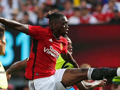 Man United not negotiating new deal with Aaron Wan-Bissaka amid possibility of summer exit