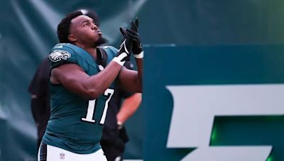 Sizing up the Eagles’ inside linebacker competition: Will Nakobe Dean have to keep waiting?