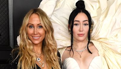 Tish Cyrus Spotted Out With Daughter Noah for 1st Time Since Rumored Feud and Dominic Purcell Drama