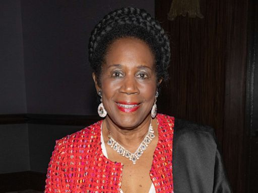 Rep. Sheila Jackson Lee Dies at 74 After Pancreatic Cancer Diagnosis