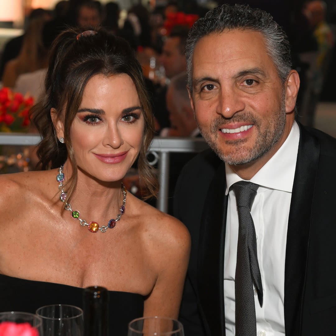 Where Kyle Richards and Mauricio Umansky Stand One Year After Their Breakup - E! Online