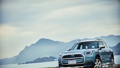 【鏡試駕】休旅玩童！MINI Countryman C