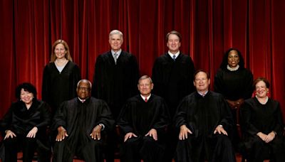 US Supreme Court's conservatives flex muscles to curb regulatory agencies