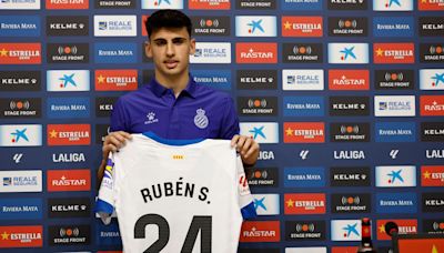 Rubén Sánchez refuerza el lateral del Granada