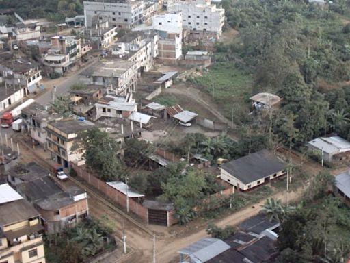 Ejército de Ecuador halló uniformes militares de Colombia tras enfrentar a banda criminal