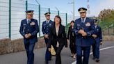 Forças Armadas precisam eliminar restrições a mulheres, diz ex-ministra da Defesa de Portugal
