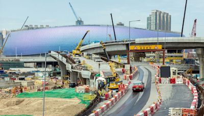 Hong Kong Leads Asia Green Bond Sales Amid Infrastructure Boom