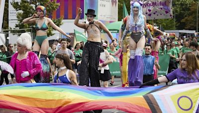 Hundreds of thousands march on Berlin streets as part of Pride demonstration