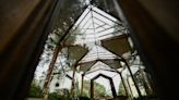 An Iconic California Wedding Chapel Is Being Dismantled, Here's Why