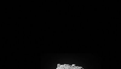 Asteroids approaching: One as big as Mount Everest, one closer than the moon