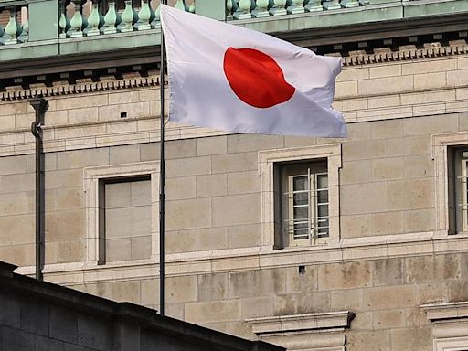 Japón gastó un récord de casi 60.000 millones en un mes para defender al yen