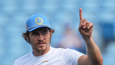 Chargers QB Justin Herbert limited in return to practice