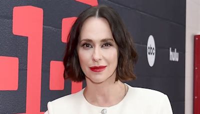 Jennifer Love Hewitt Shares What’s “Strange” About Being a Mom