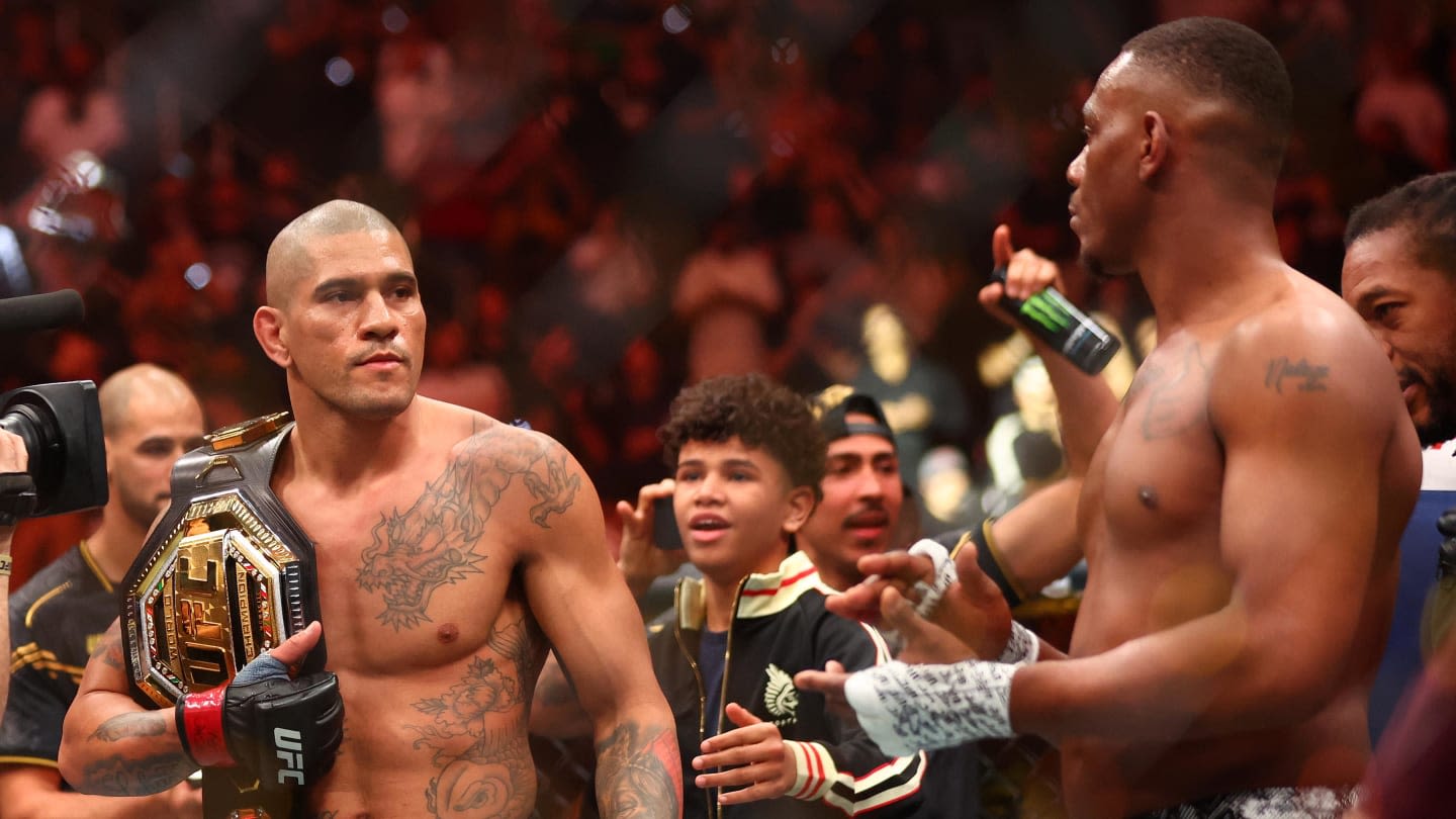 Jamahal Hill Posts $20k Challenge to Fans Over Alex Pereira's UFC 300 Meme