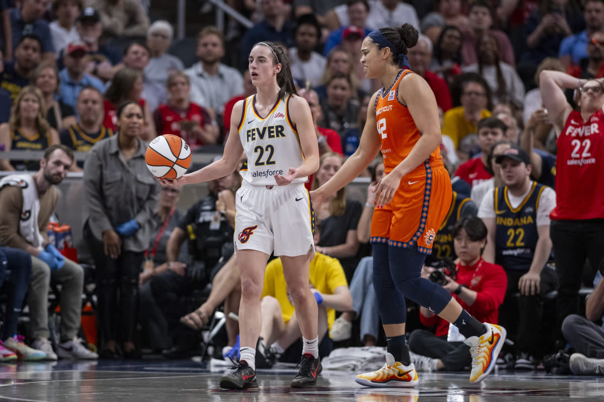 Caitlin Clark Calls Out Her Teammates' Defense After Fifth Straight Loss