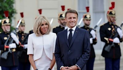 Condenan a dos mujeres en Francia por decir que Brigitte Macron es trans