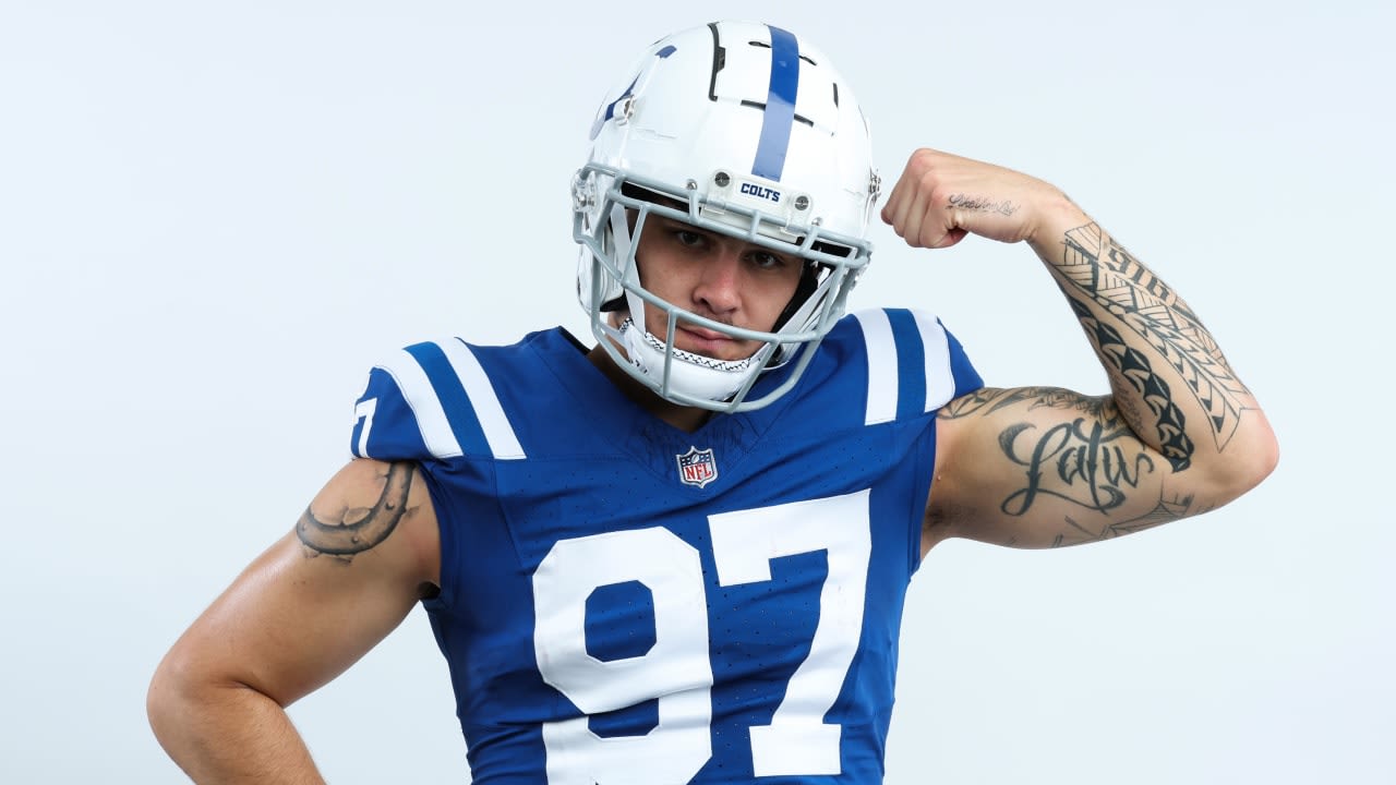 Colts rookie DE Laiatu Latu aims to 'carry' what 'big bro' Samson Ebukam provided to defense