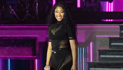 Nicki Minaj slams trolls as she returns to stage after arrest