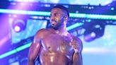 Jason Derulo is stripping down and leaving us sweating with his spicy new Las Vegas residency