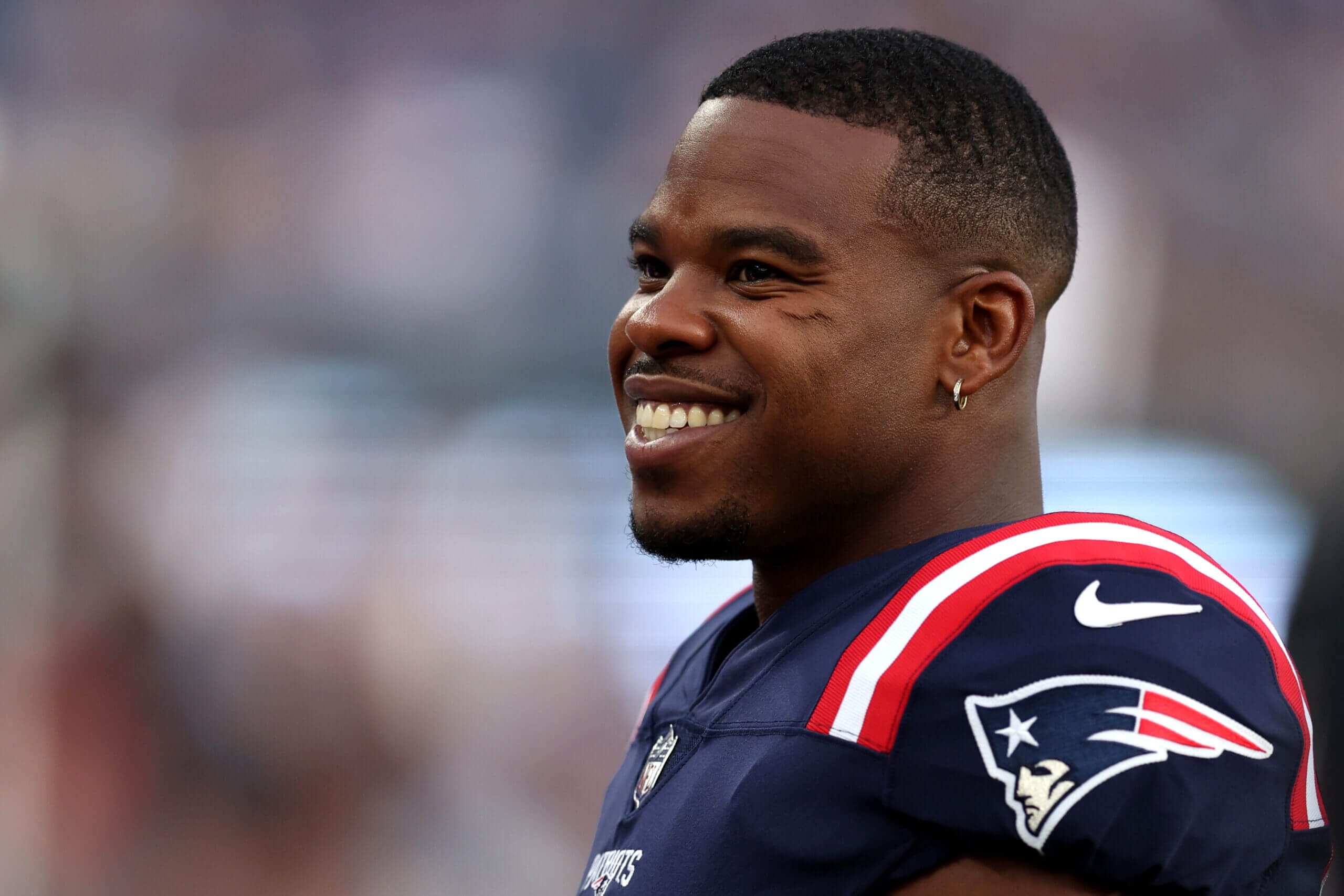 Damien Harris dishes on 'debacle' of Matt Patricia running Patriots offense