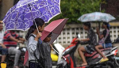 Maharashtra Weather Alert: IMD Predicts Downpour And Cool Temperatures; Mumbai Under Yellow Alert