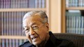 Mahathir Says He Will Defend Langkawi Seat in Malaysia Elections