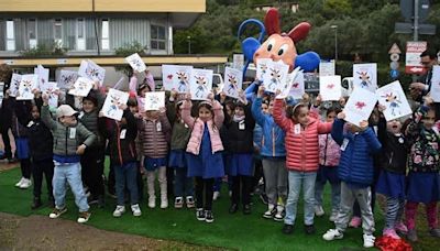 Aisha, l’amica dei piccoli pazienti. Taglio del nastro all’Opa per la mascotte dei bambini