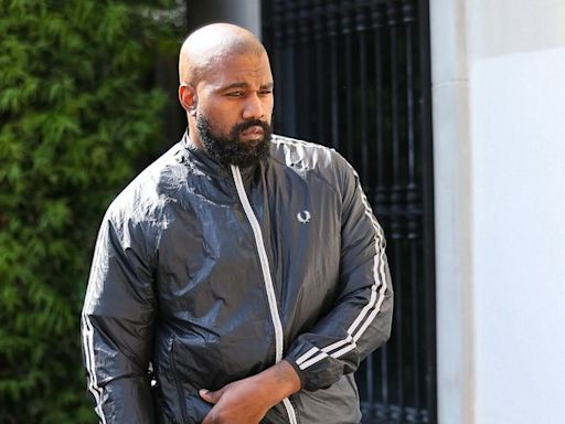 Ex-assistente processa Kanye West por assédio sexual e demissão injusta