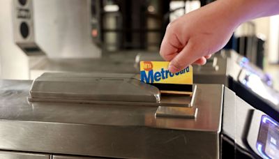 El mismo día y en persona: neoyorquinos pueden solicitar el descuento del 50% en el precio de la MetroCard