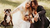 Esposa de Billy Ray Cyrus describe su matrimonio de 7 meses como "una prisión psicológica"