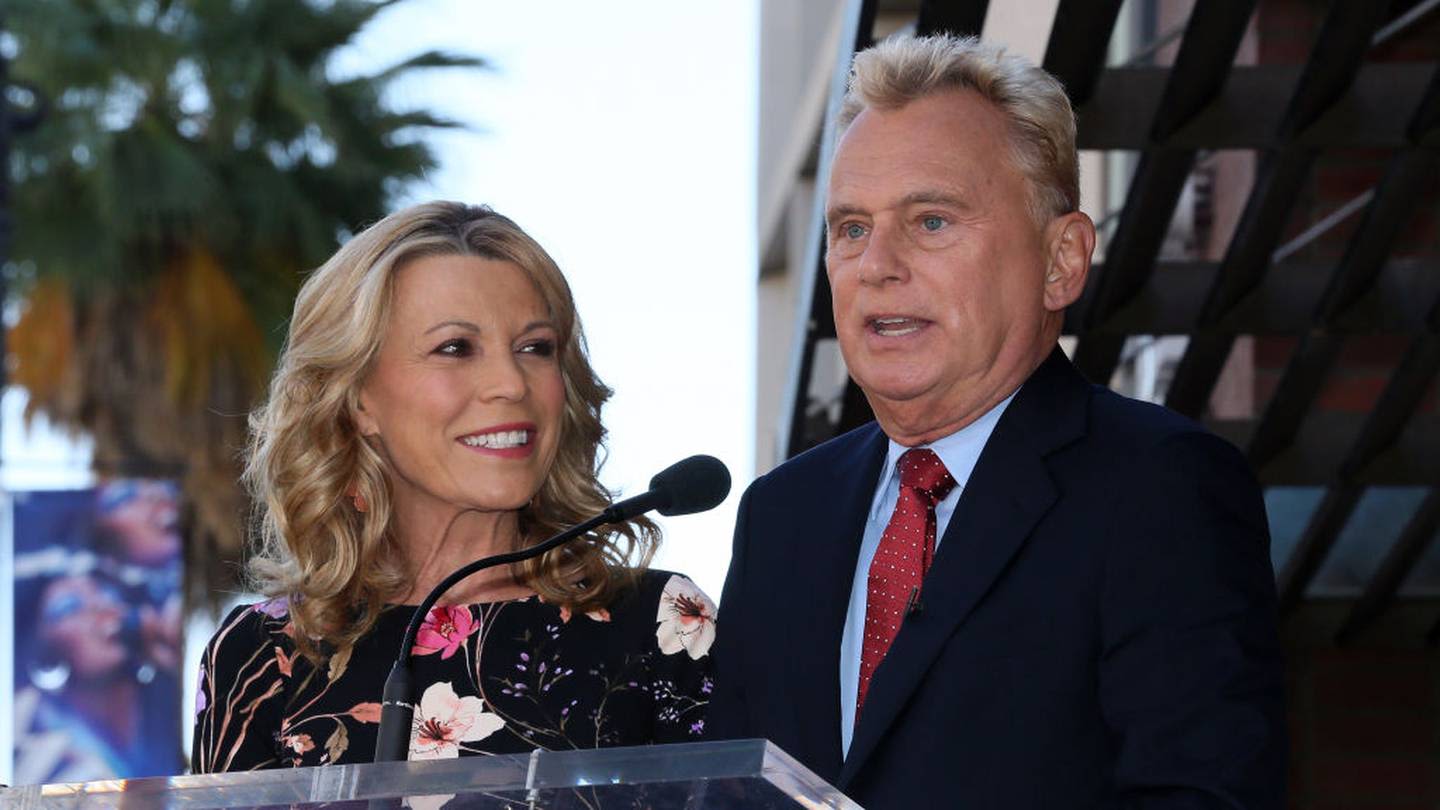 ‘I love you, Pat’: Vanna White bids ‘Wheel of Fortune’s’ Pat Sajak tearful goodbye