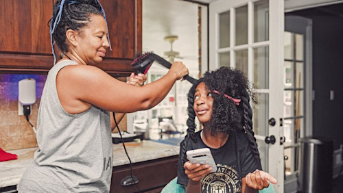 In photos: ‘Wash Day’ honors a classic Black hair ritual | CNN