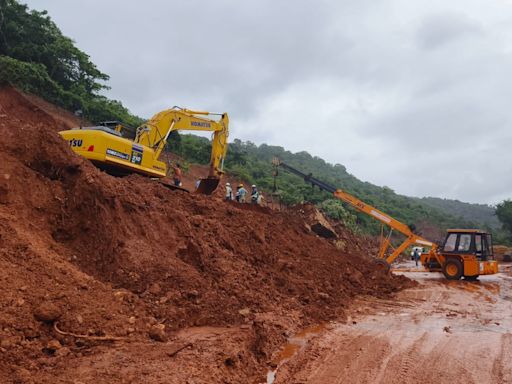 Karnataka High Court hears Ankola landslide PIL; Centre submits status report on rescue op