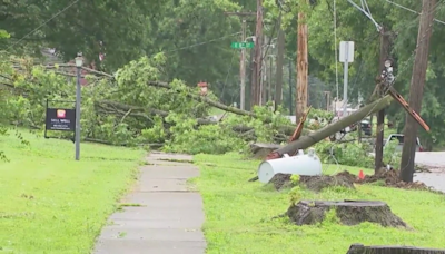 Tuesday morning storms leave rural Missouri community picking up