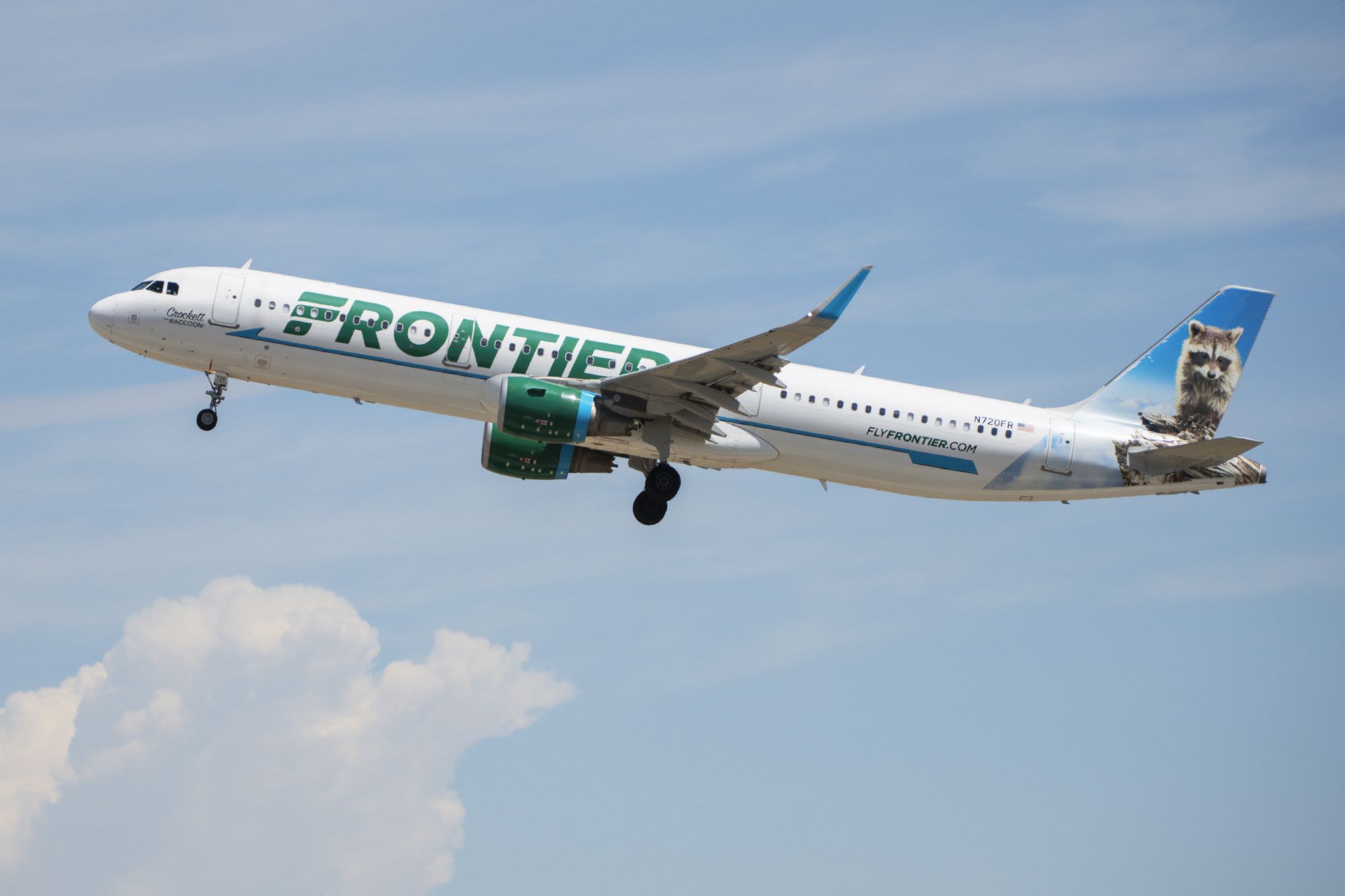 Frontier's Latest Sale Has Flights to Savannah, Chicago, and Dallas Starting at $59 — When to Book