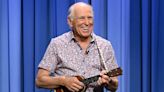 Jimmy Buffett Gives Surprise Performance After May Hospitalization
