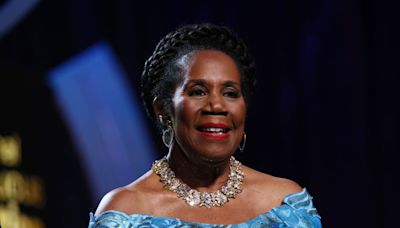 Sheila Jackson Lee lies in state at Houston City Hall rotunda