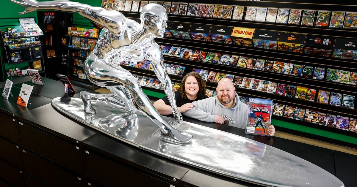 Husband and wife 'geeks' open Crooked Dog Comics in Middletown