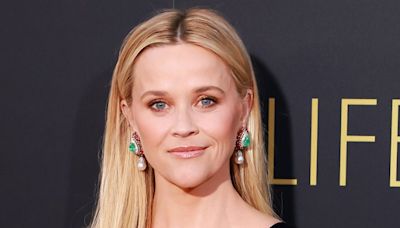 I Finally Read Reese Witherspoon's First-Ever Book Club Pick from 2017...and I Have Thoughts