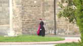 Nuevo pulso y desafío al Vaticano de las monjas de Belorado y el obispo excomulgado: "Nos quedaremos aquí"